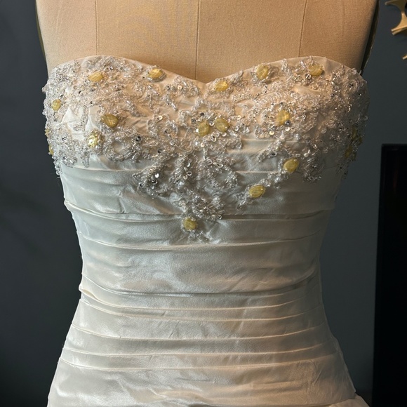 MADISON COLLECTION CHAMPAGNE SATIN WEDDING GOWN US SIZE 8 - Picture 3 of 11